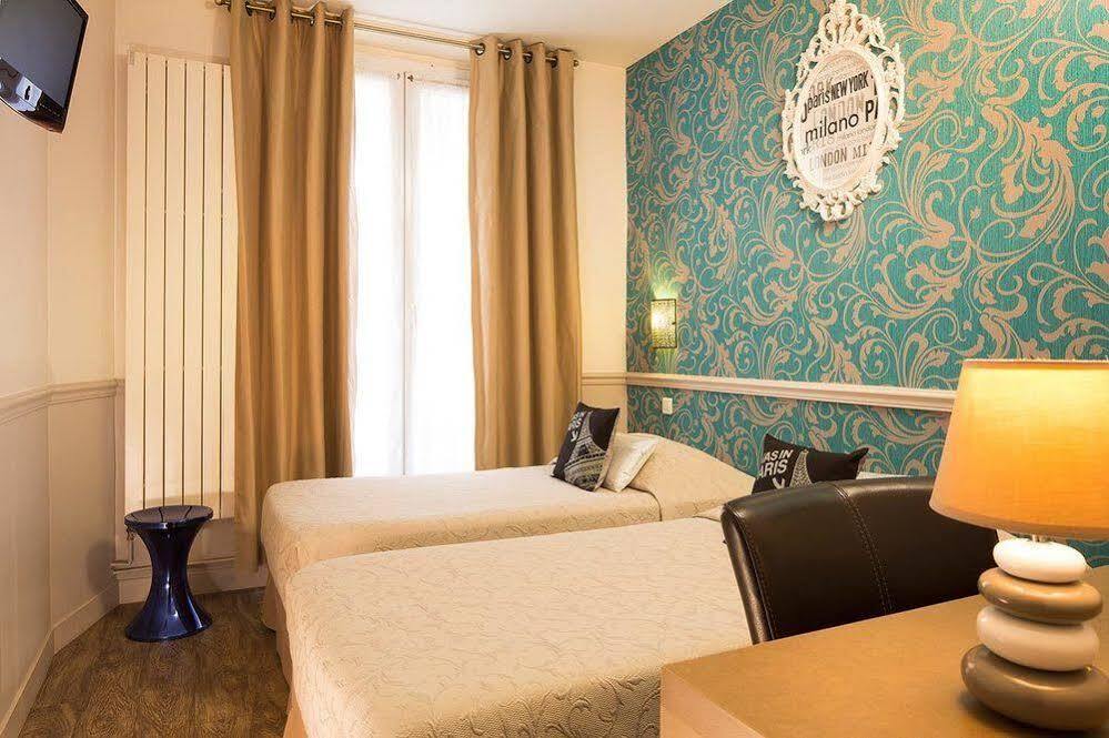 Hotel De La Cite Rougemont Paris Bagian luar foto